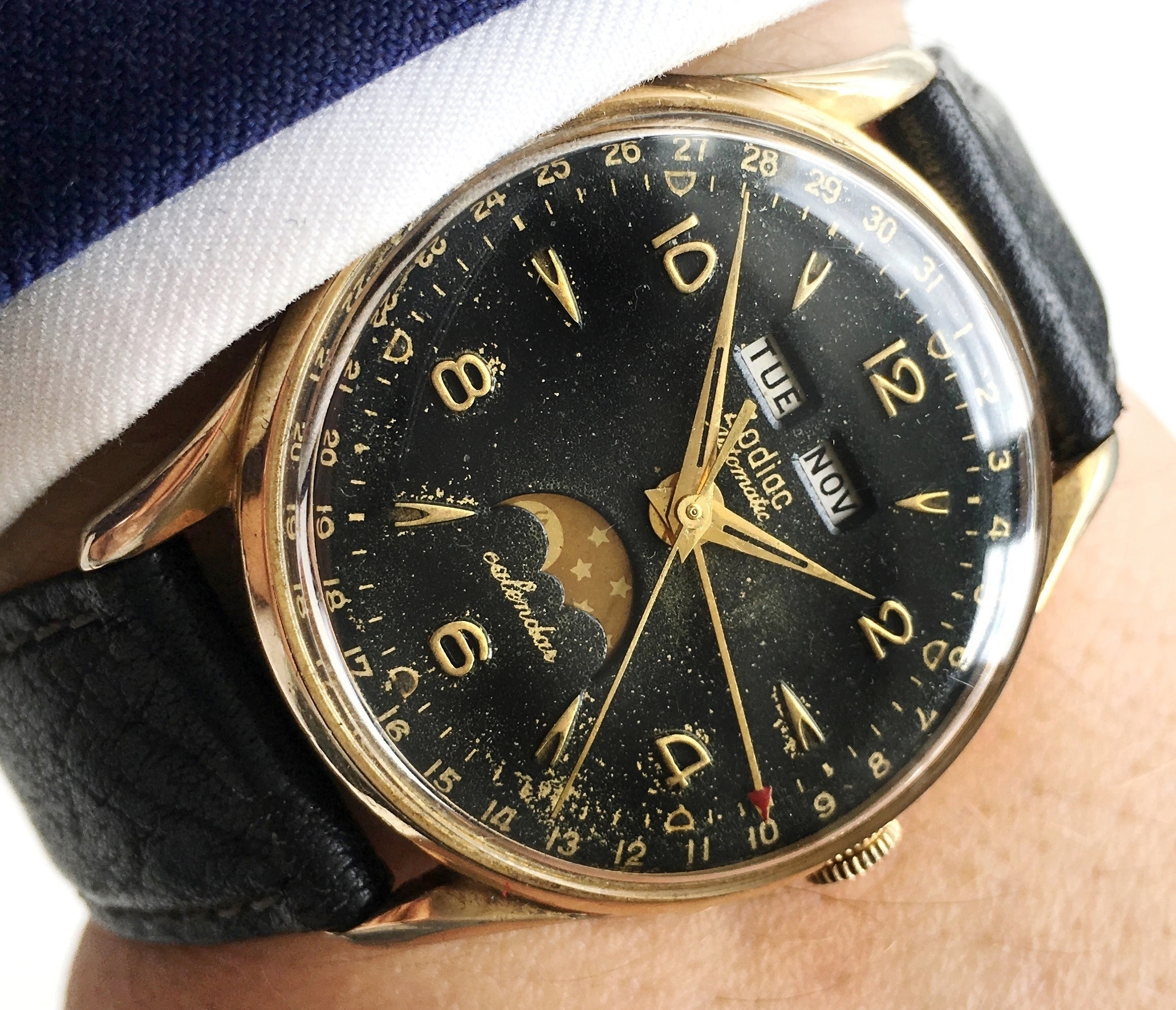 Zodiac Triple Date Datora Calendar Moonphase Automatic