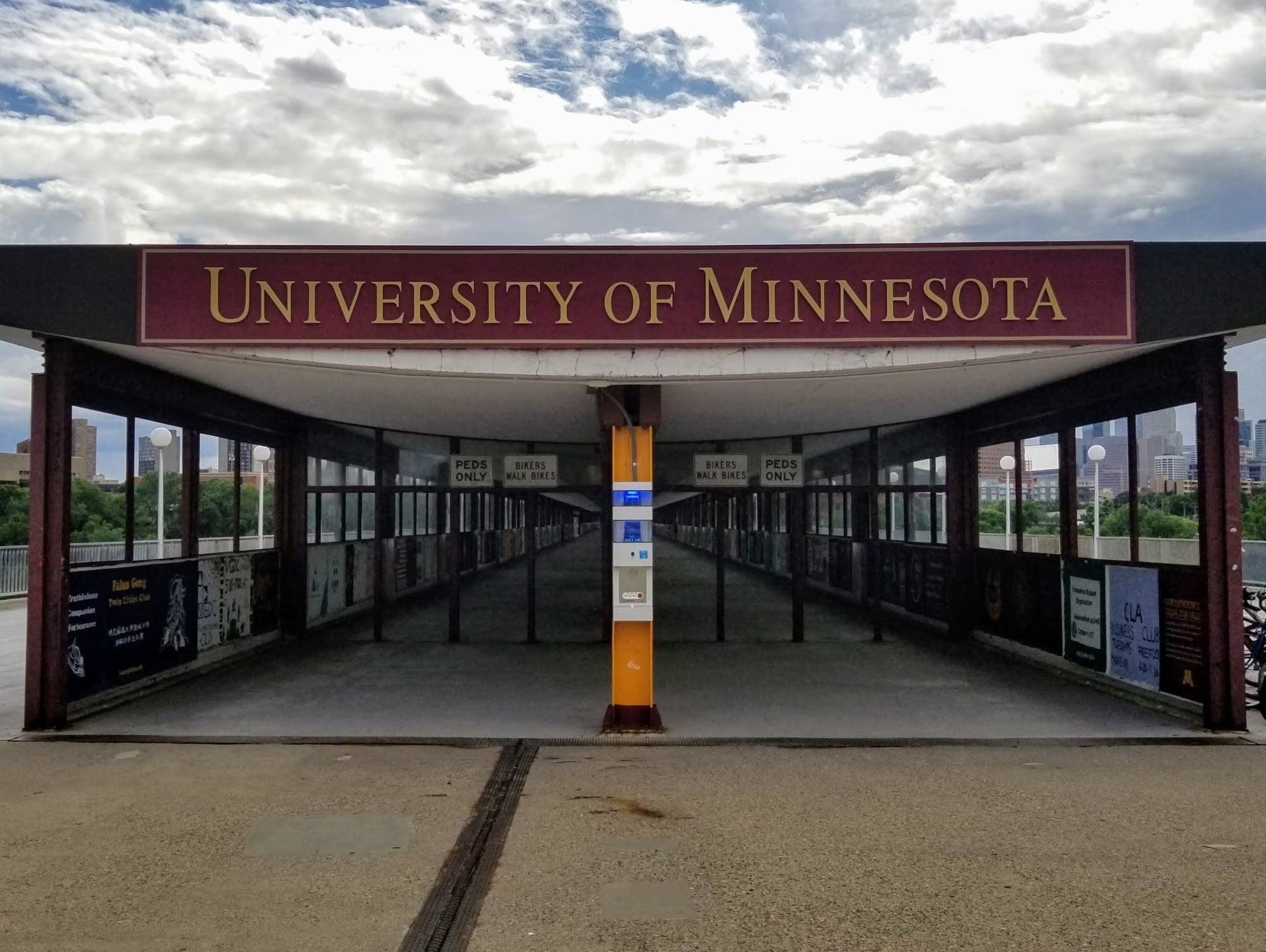 U Of M Suspends Campus Classes, Moving Instruction Online
