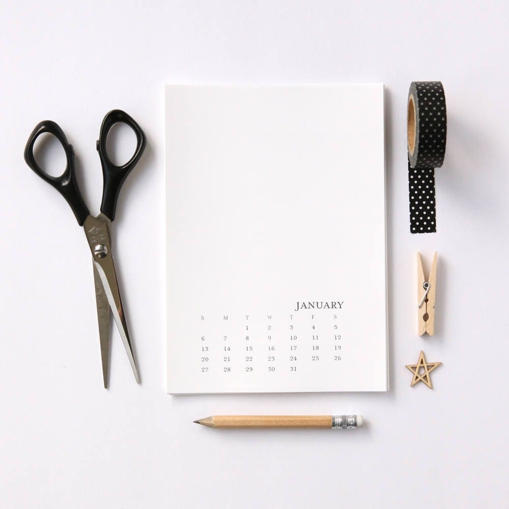 2019 Blank Calendar 5X7 Sunday-Saturday Monthly Calendar